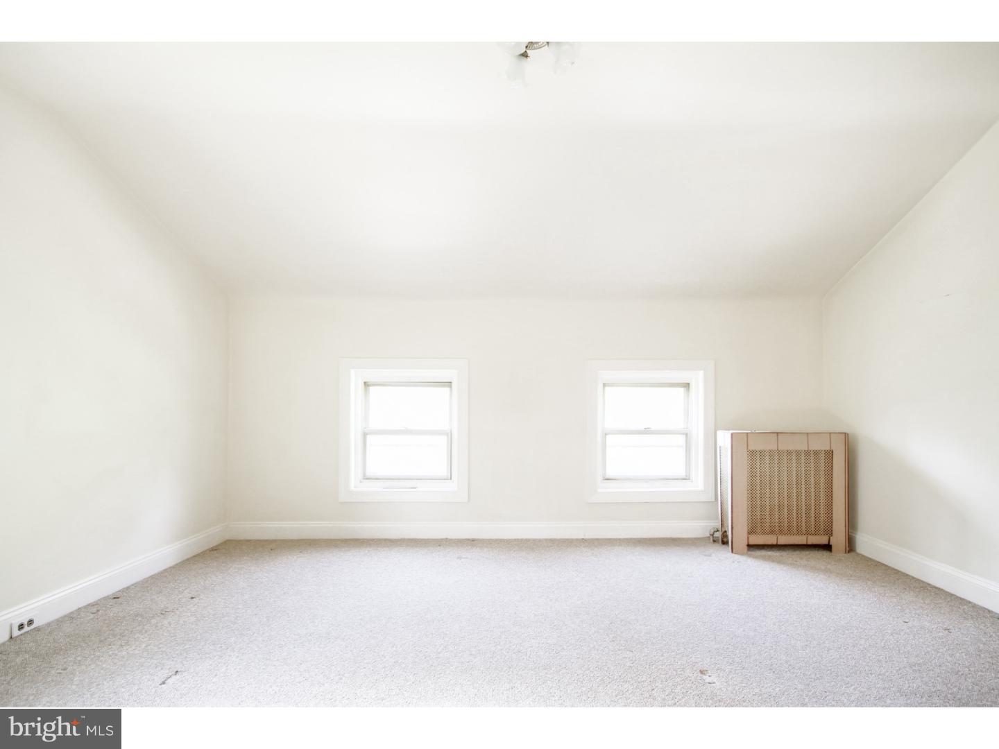 BLUE BELL HILL - Residential