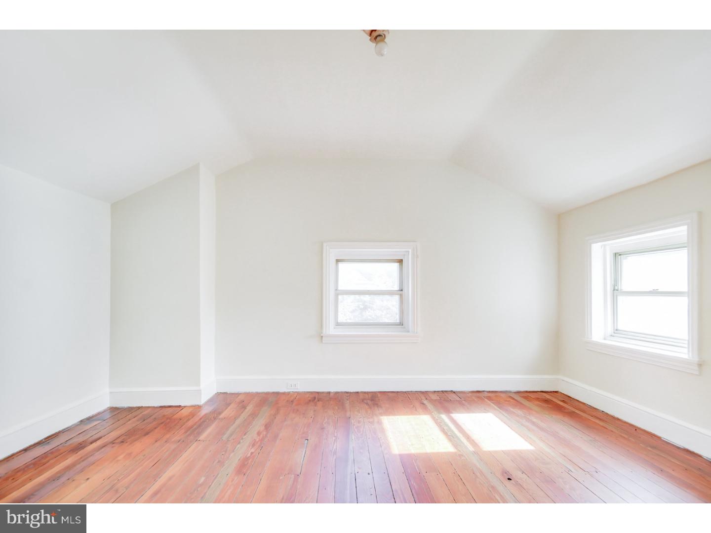 BLUE BELL HILL - Residential