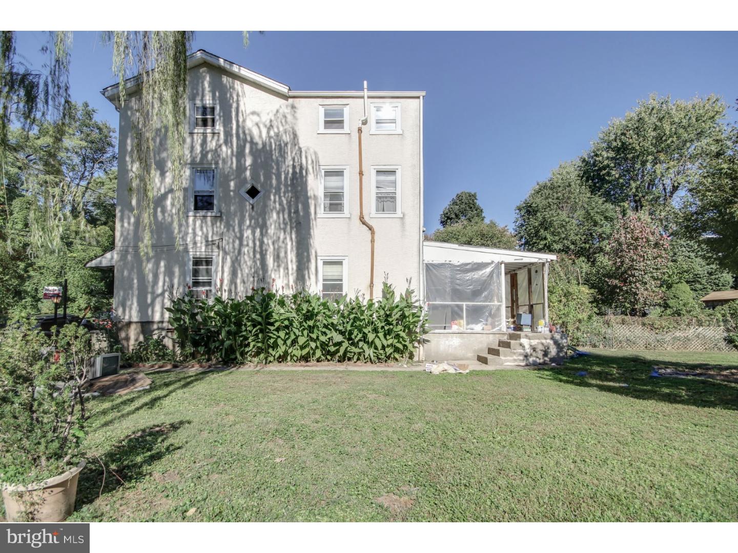 BLUE BELL HILL - Residential