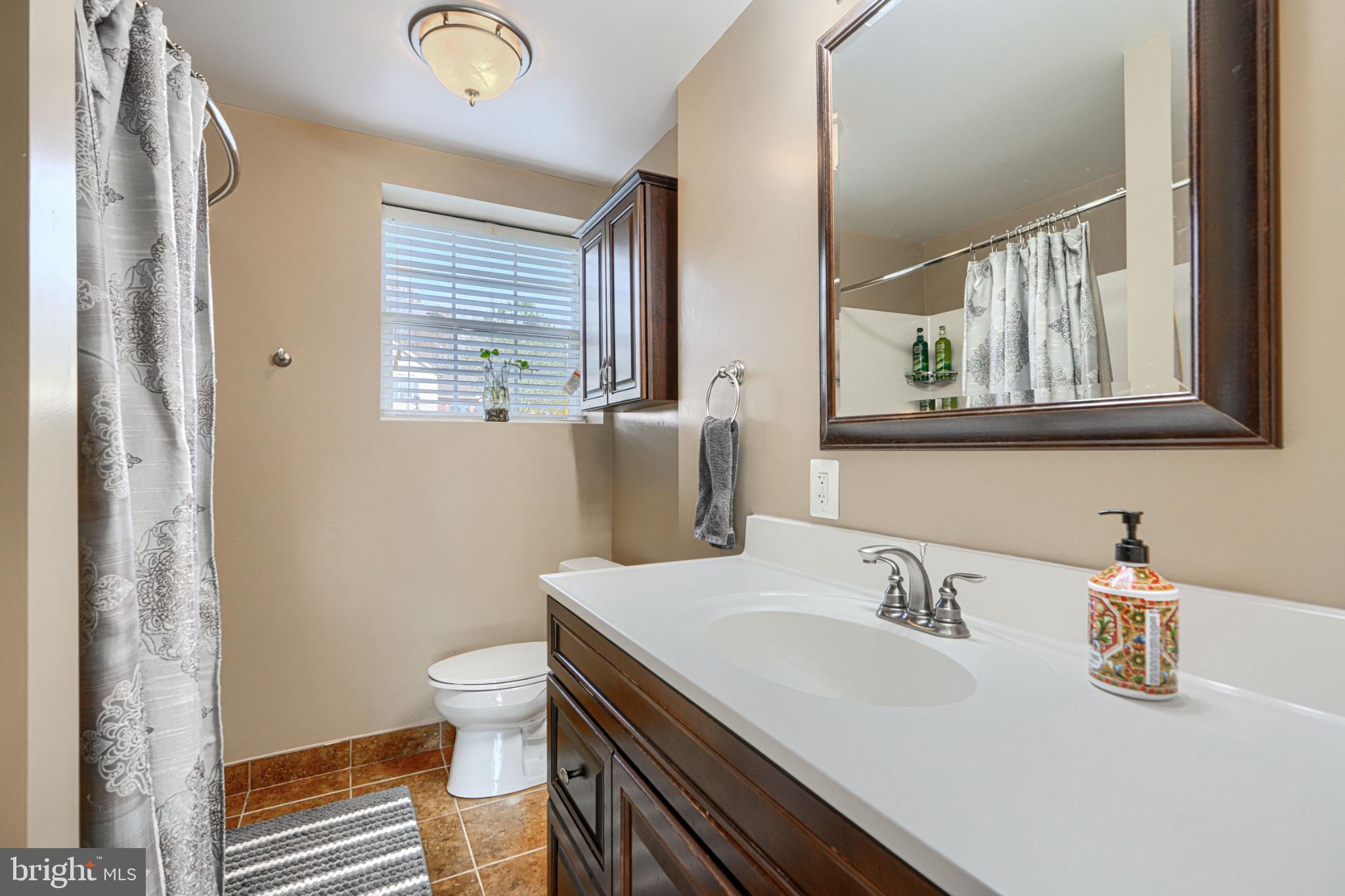 TOWN OF PERRYVILLE - Residential