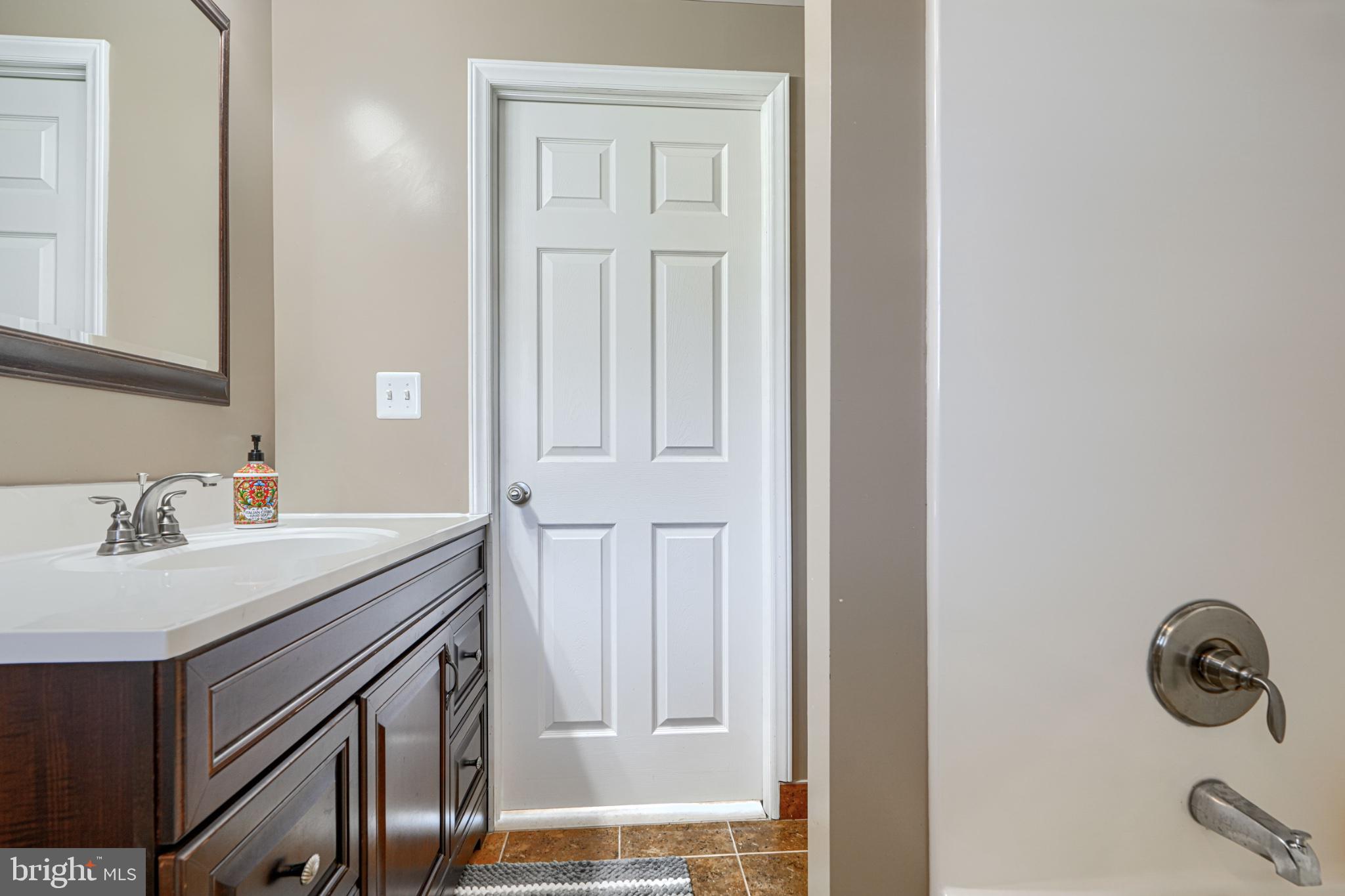 TOWN OF PERRYVILLE - Residential