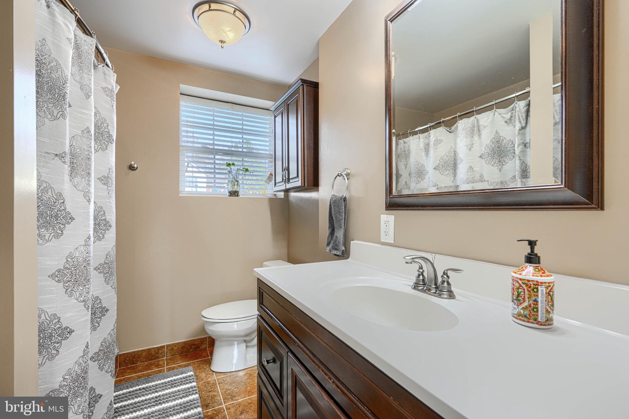 TOWN OF PERRYVILLE - Residential