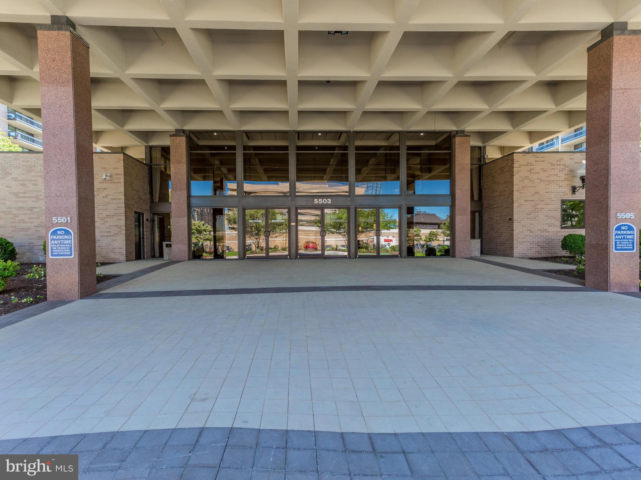 SKYLINE SQUARE CONDO - Residential Lease