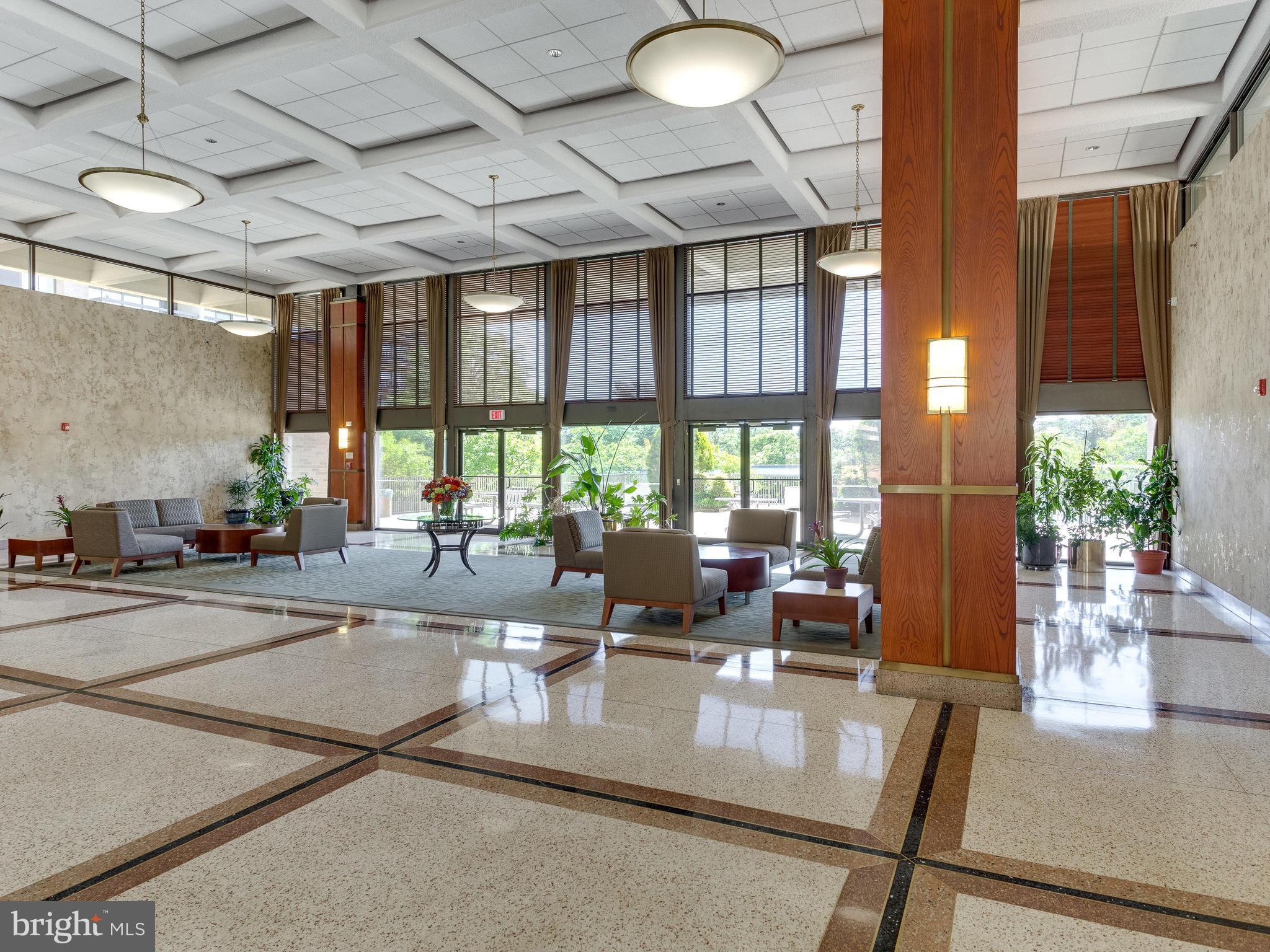 SKYLINE SQUARE CONDO - Residential Lease