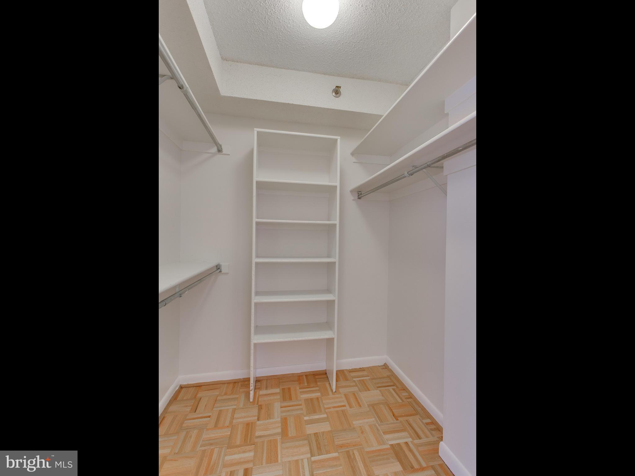 SKYLINE SQUARE CONDO - Residential Lease