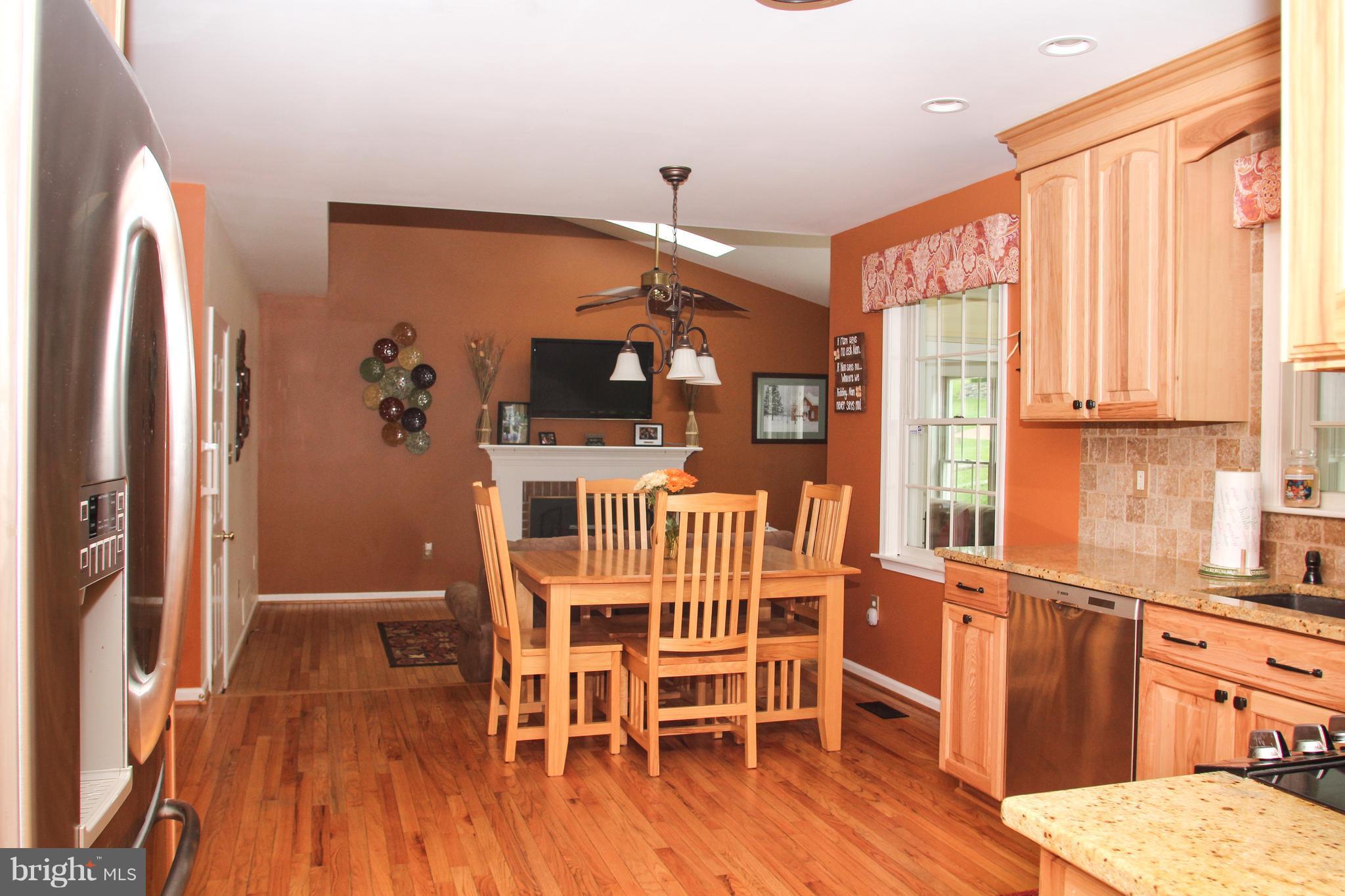 HAMPTON RIDGE - Residential