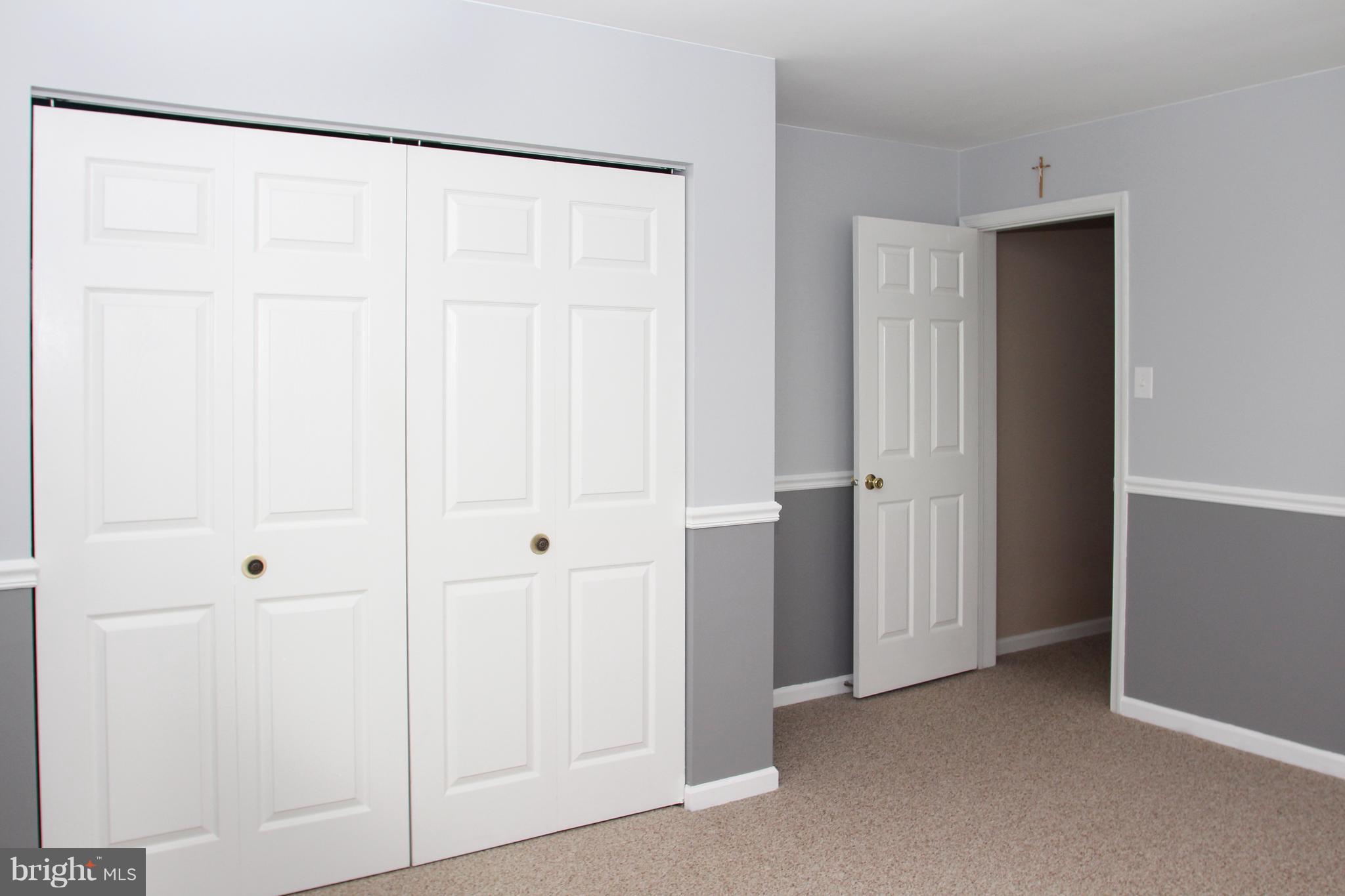 HAMPTON RIDGE - Residential