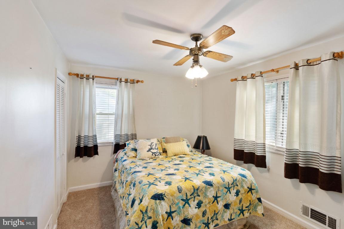 CONNECTICUT GARDENS - Residential