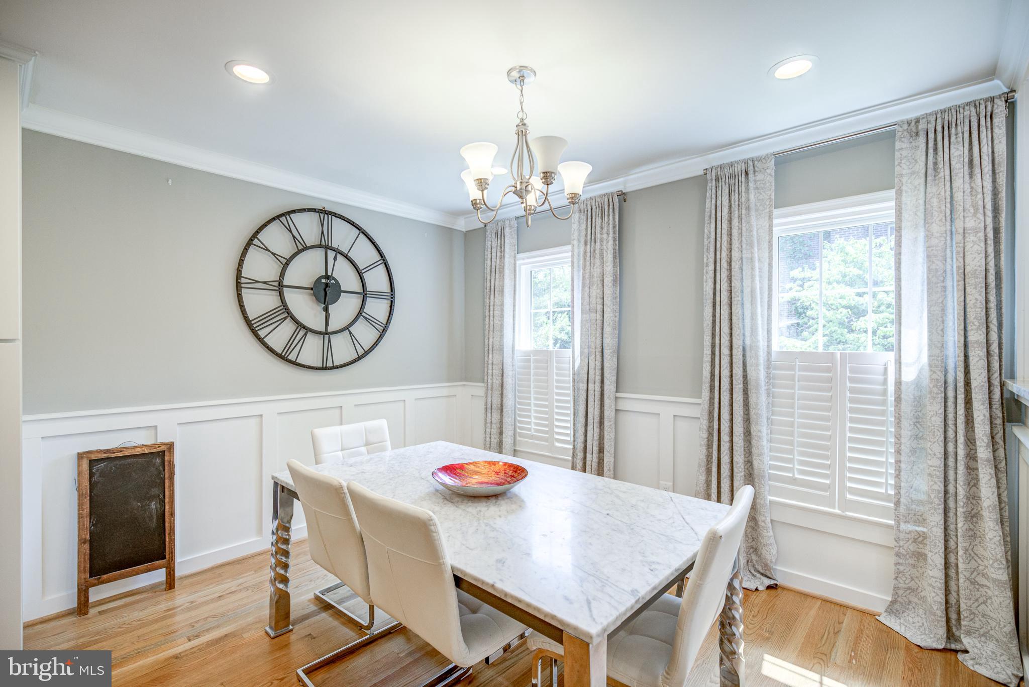 FALLS PLACE TOWNHOUSES - Residential