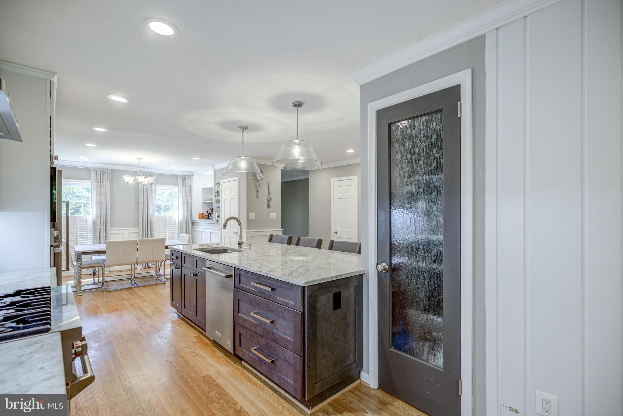 FALLS PLACE TOWNHOUSES - Residential