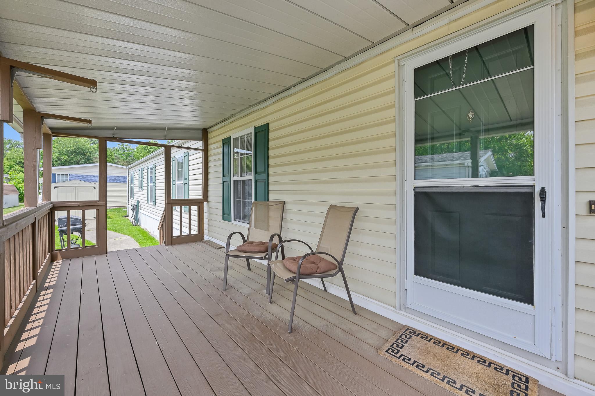 MURRAY MANOR - Residential