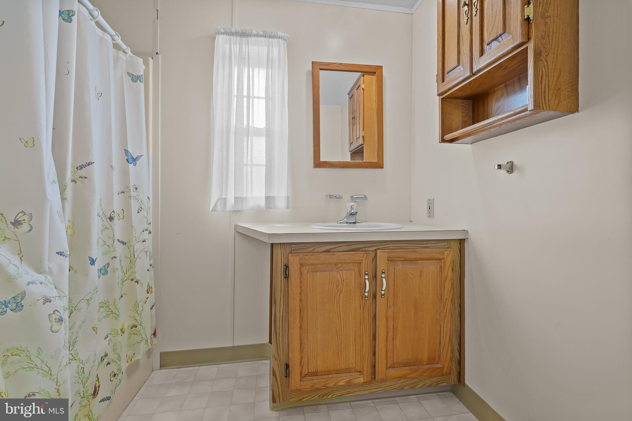 MURRAY MANOR - Residential