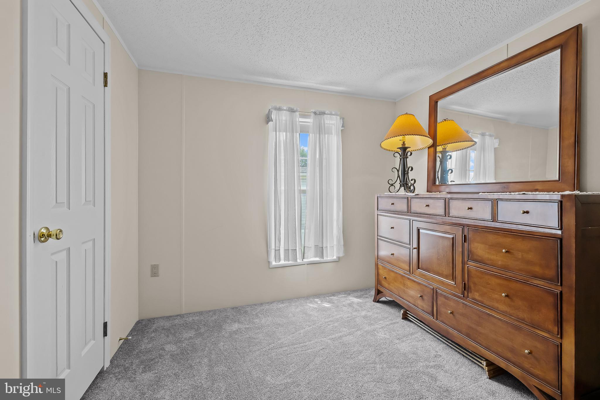 MURRAY MANOR - Residential