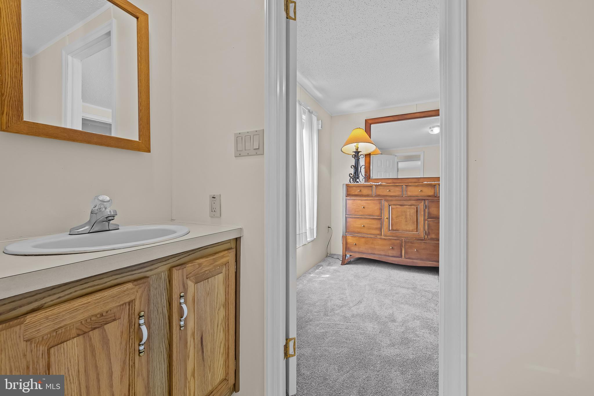 MURRAY MANOR - Residential