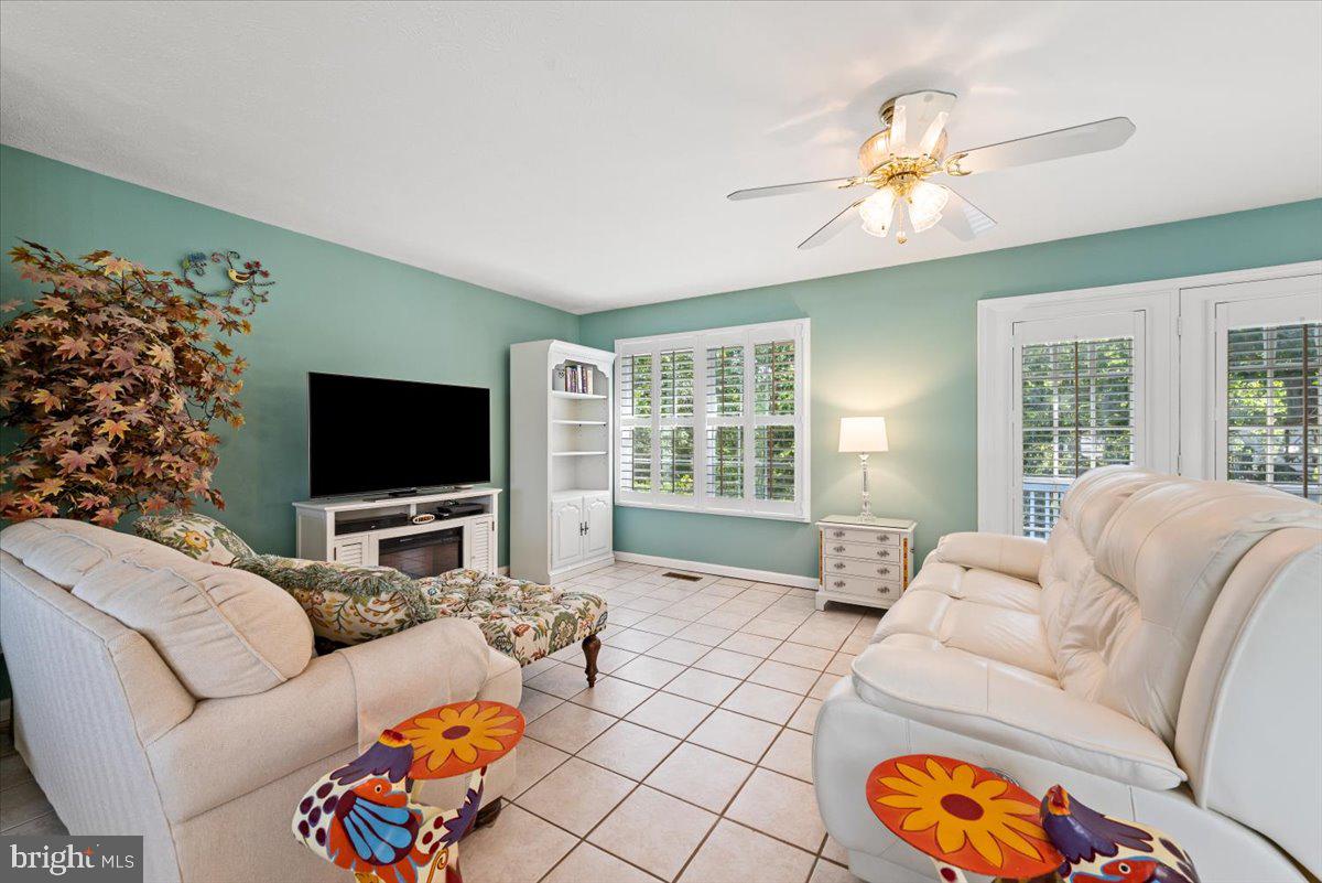 TIMBERWOOD VILLAGE - Residential