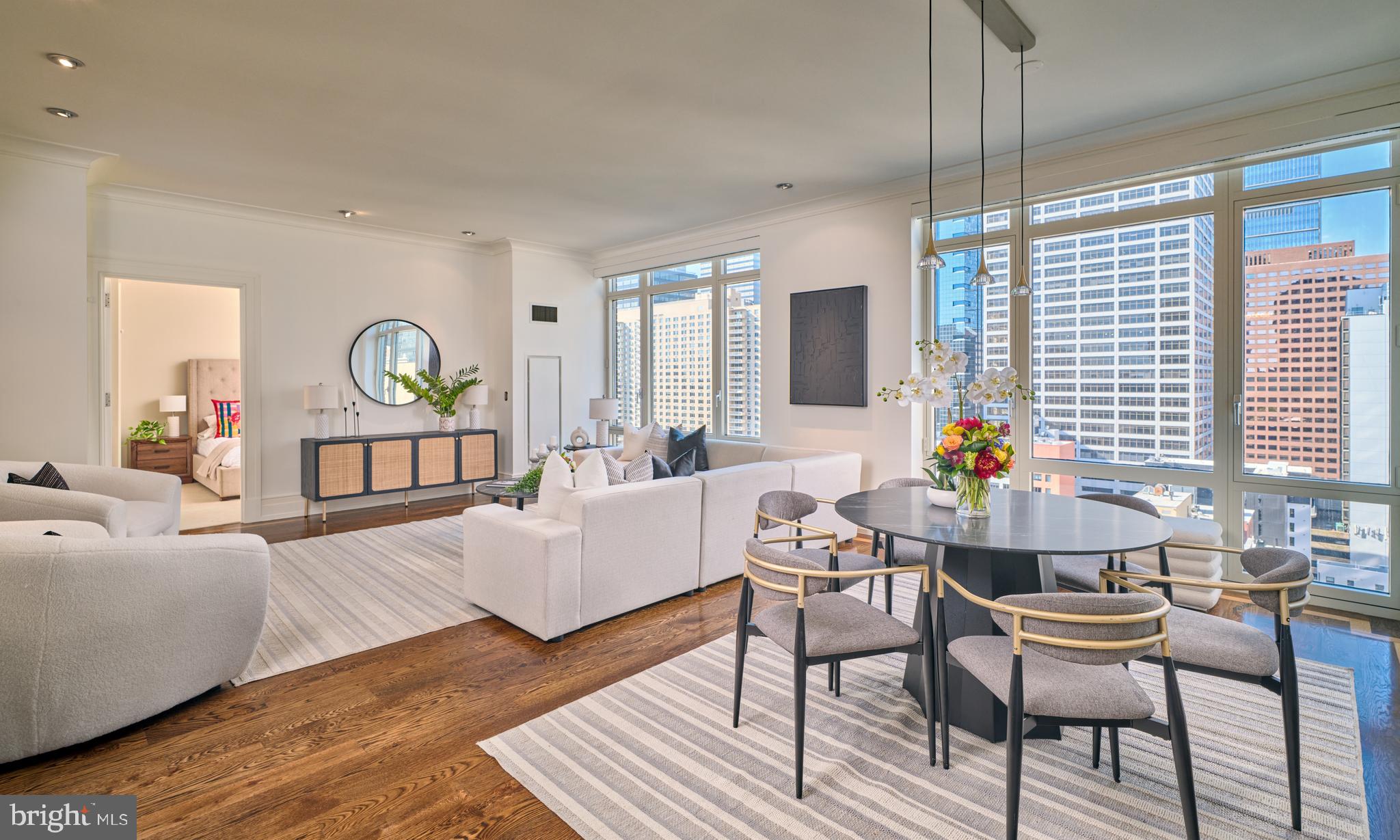 RITTENHOUSE SQUARE - Residential