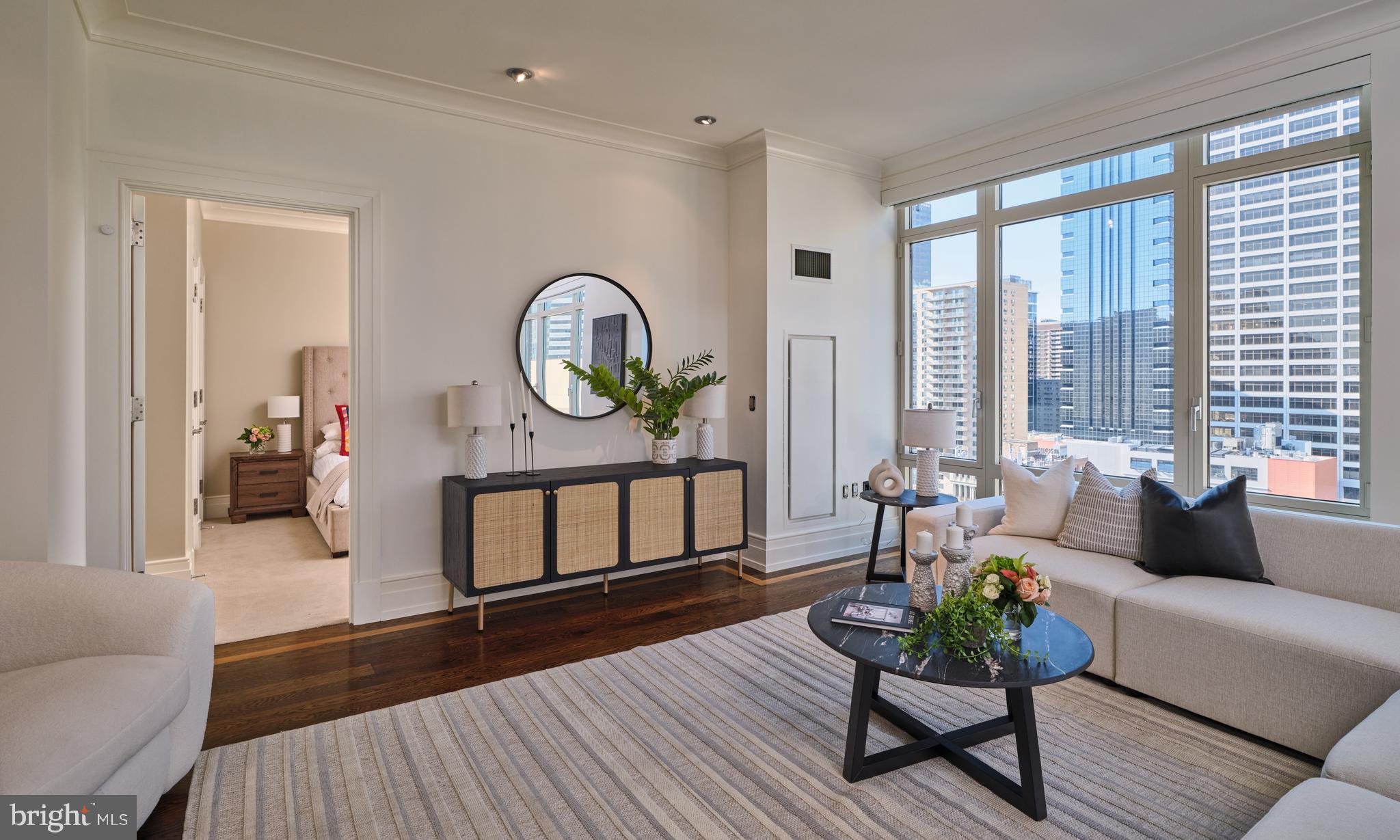 RITTENHOUSE SQUARE - Residential