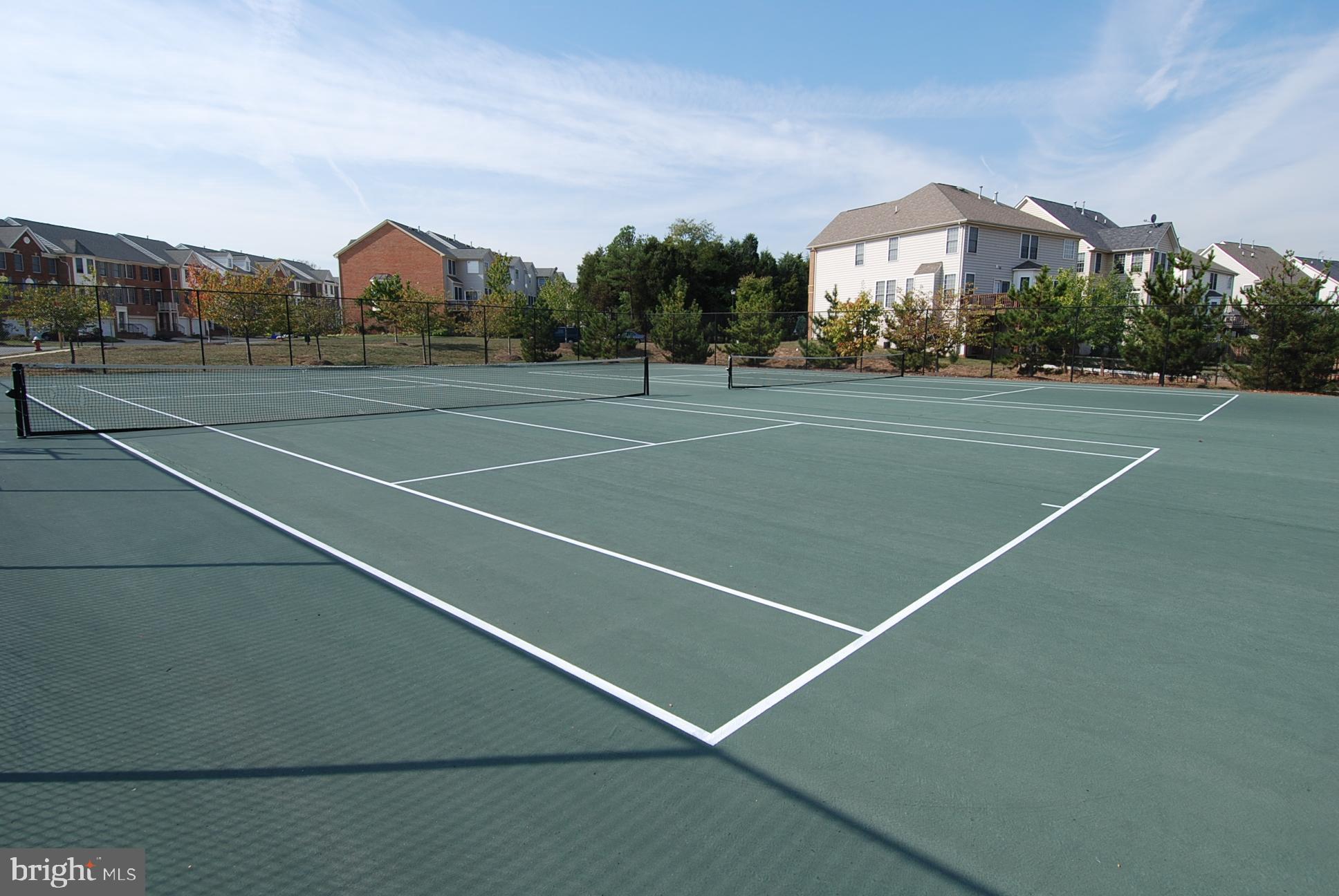 HIGHLAND OAKS - Residential Lease