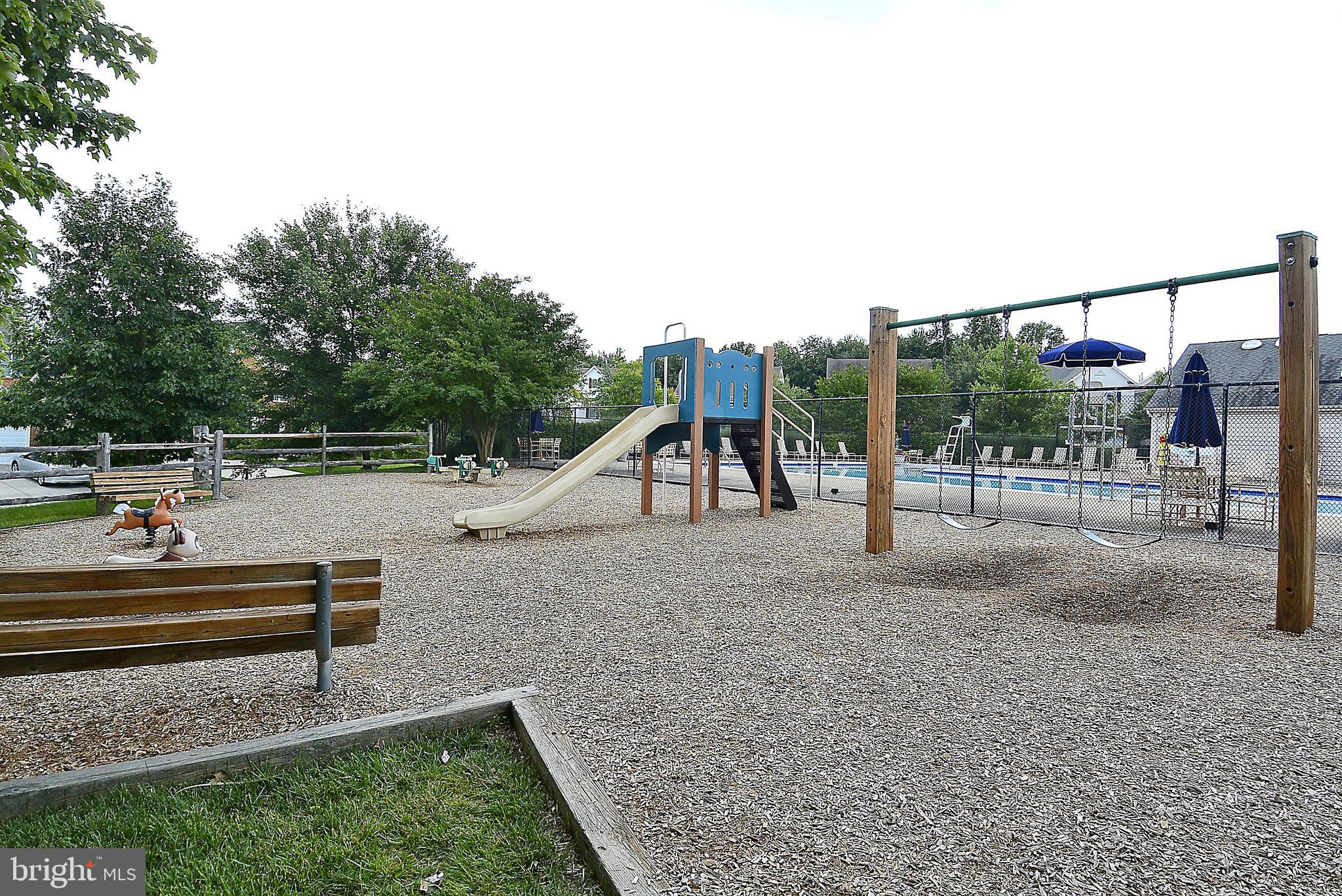 HIGHLAND OAKS - Residential Lease