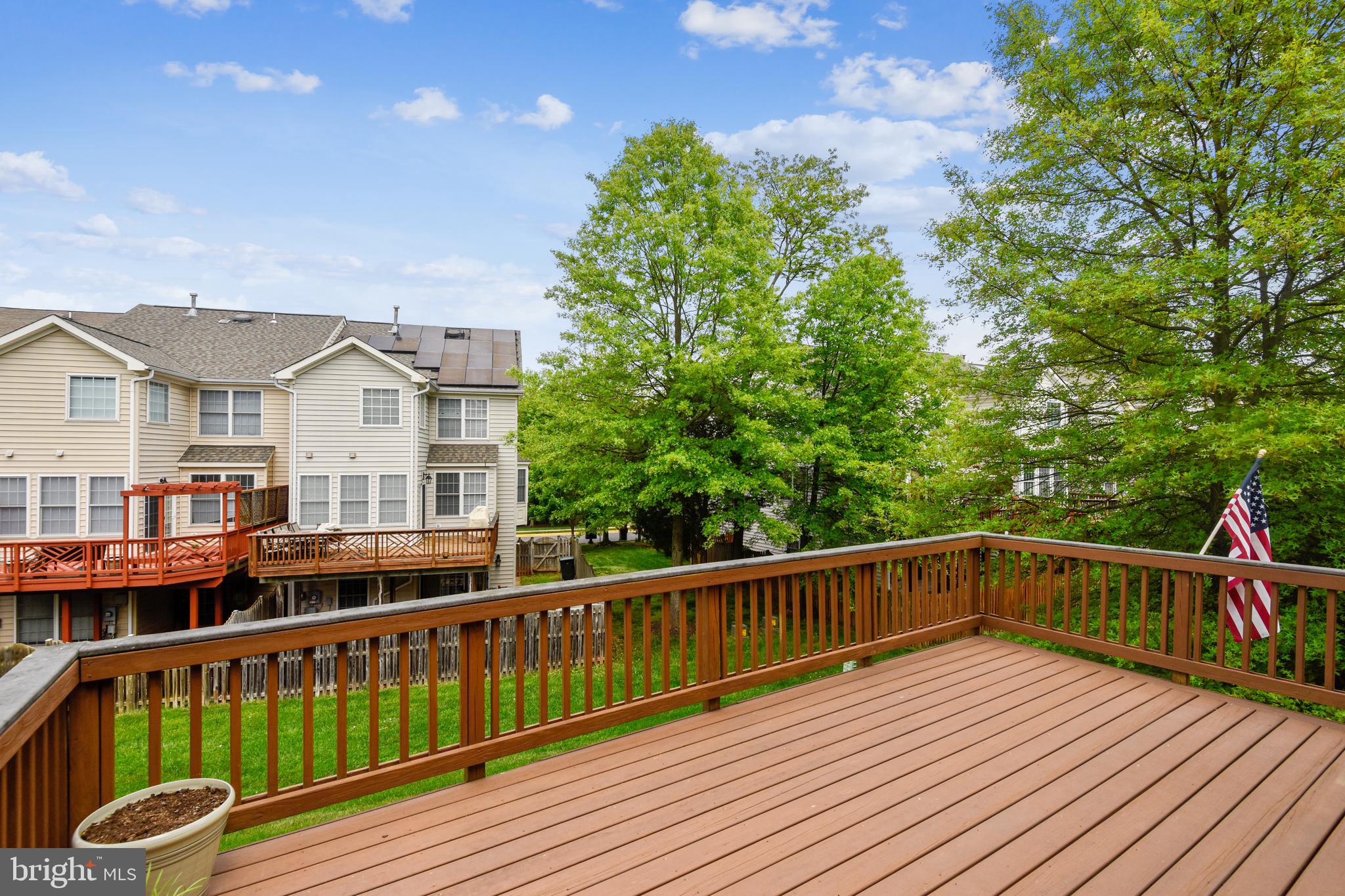 HIGHLAND OAKS - Residential Lease