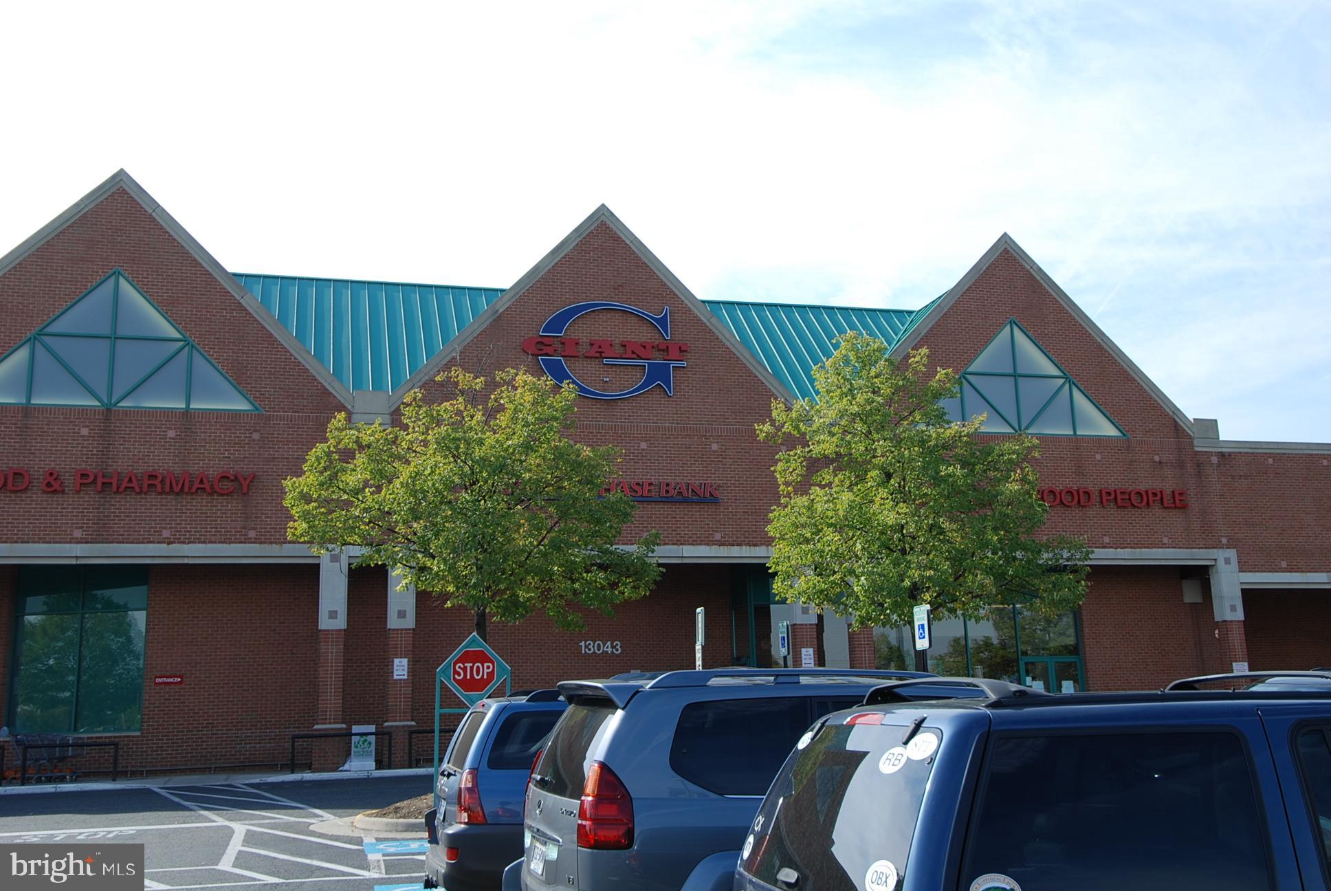 HIGHLAND OAKS - Residential Lease