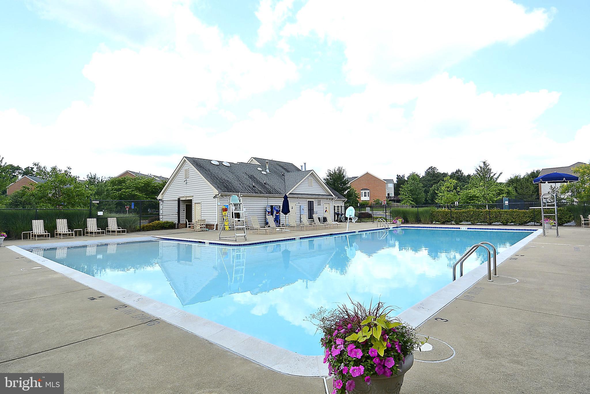 HIGHLAND OAKS - Residential Lease