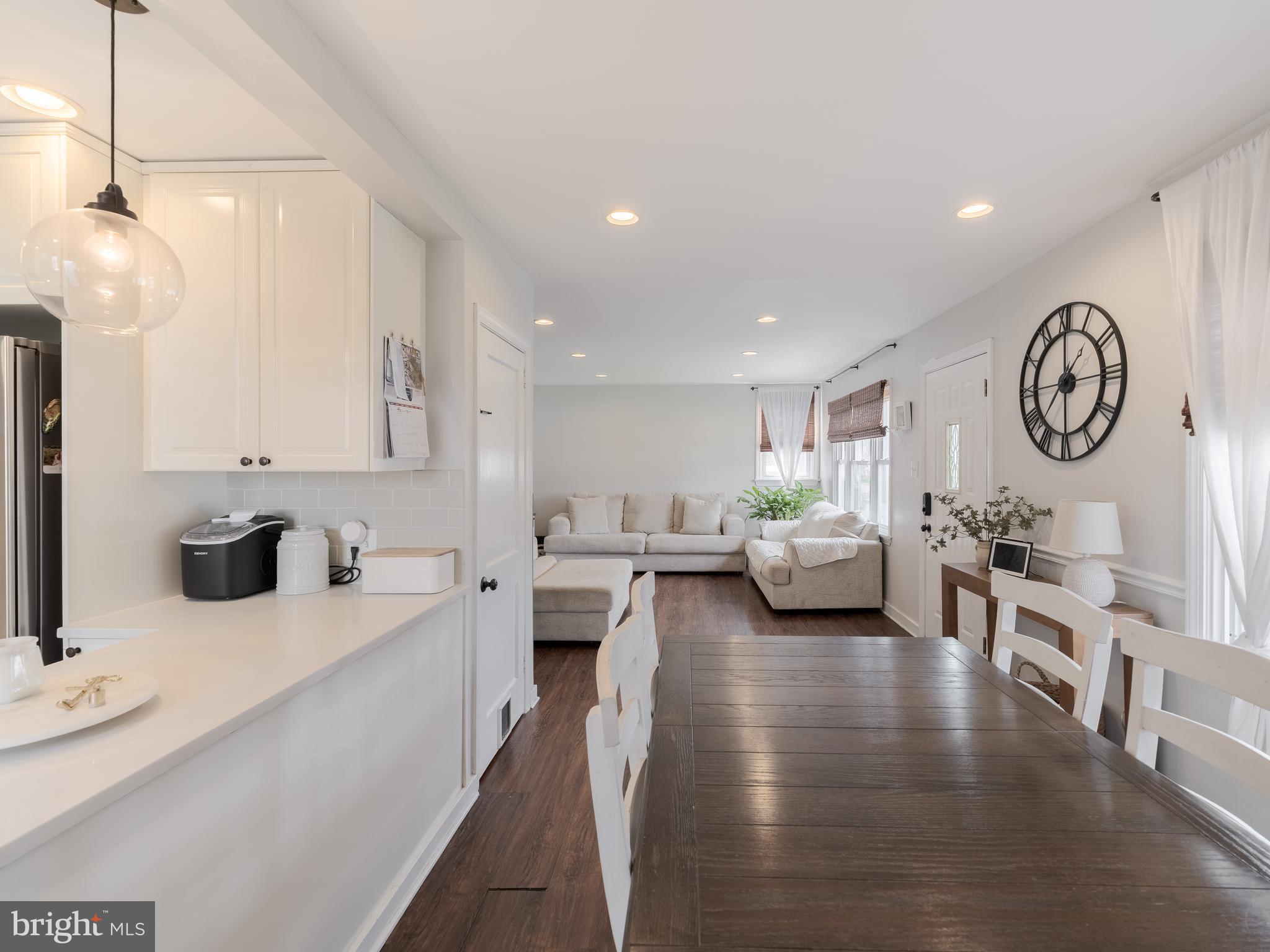 NORTH HILLS - Residential