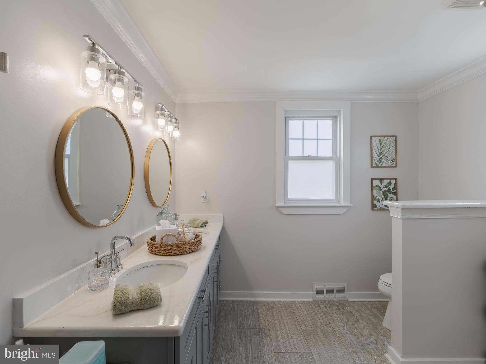 NORTH HILLS - Residential