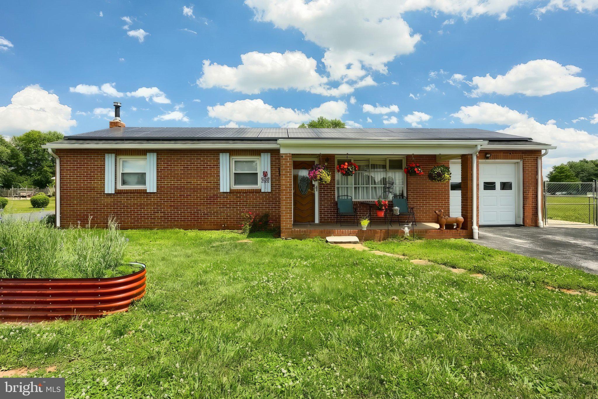 7 ELM AVENUE