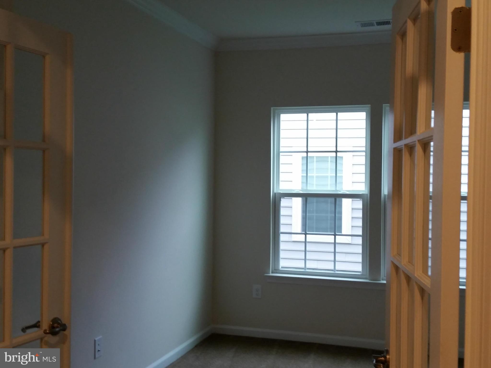 COLONIAL CHARLES - Residential