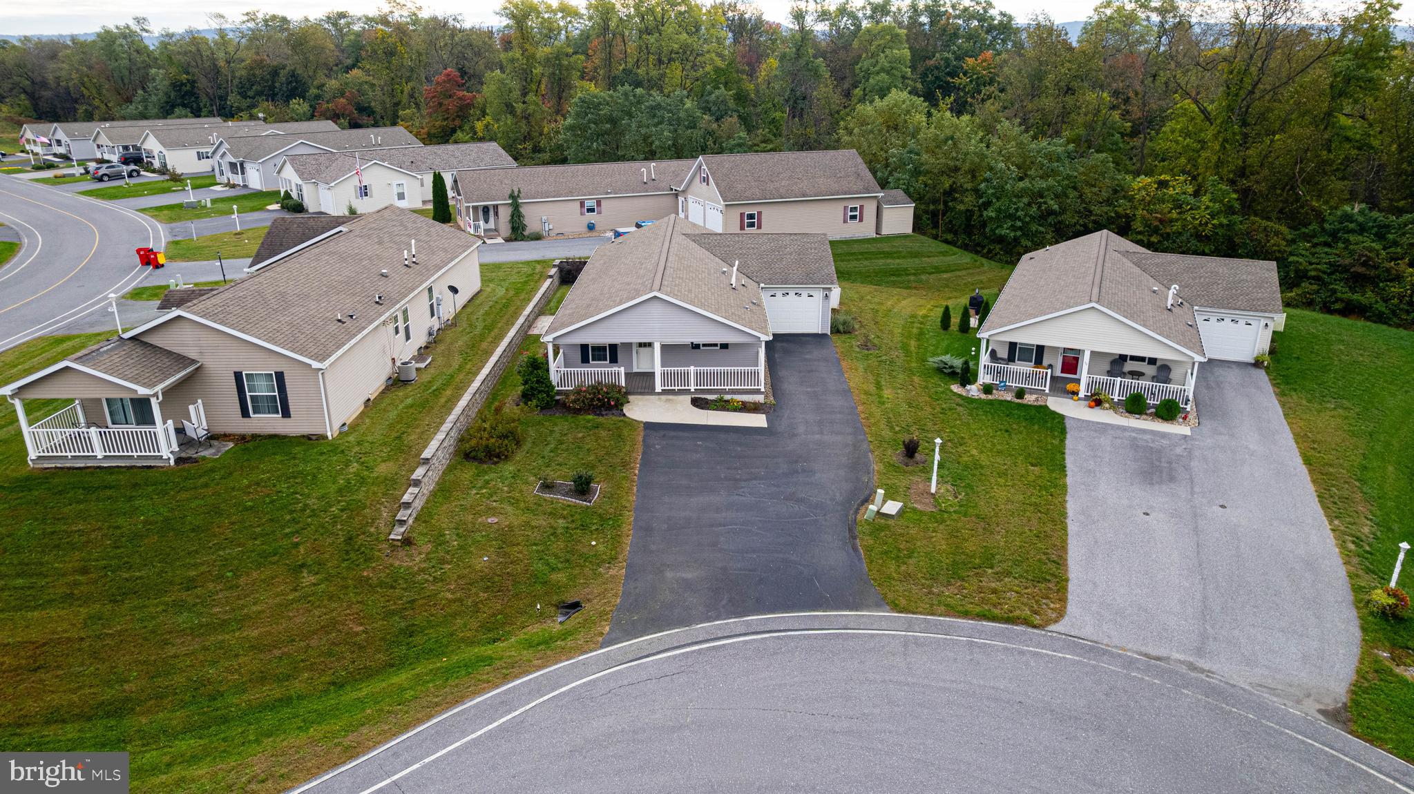 SHIPPENSBURG VILLAGE - Residential