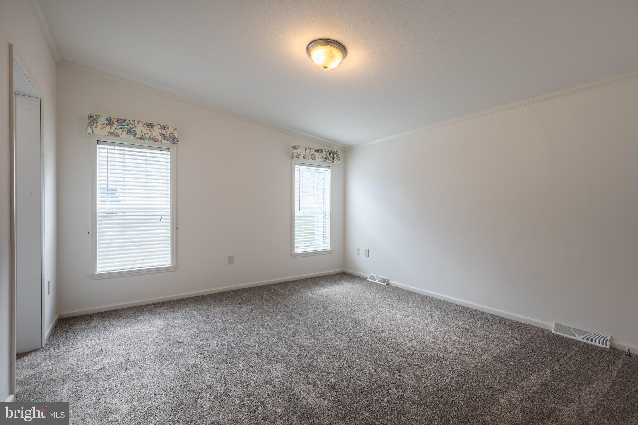 SHIPPENSBURG VILLAGE - Residential