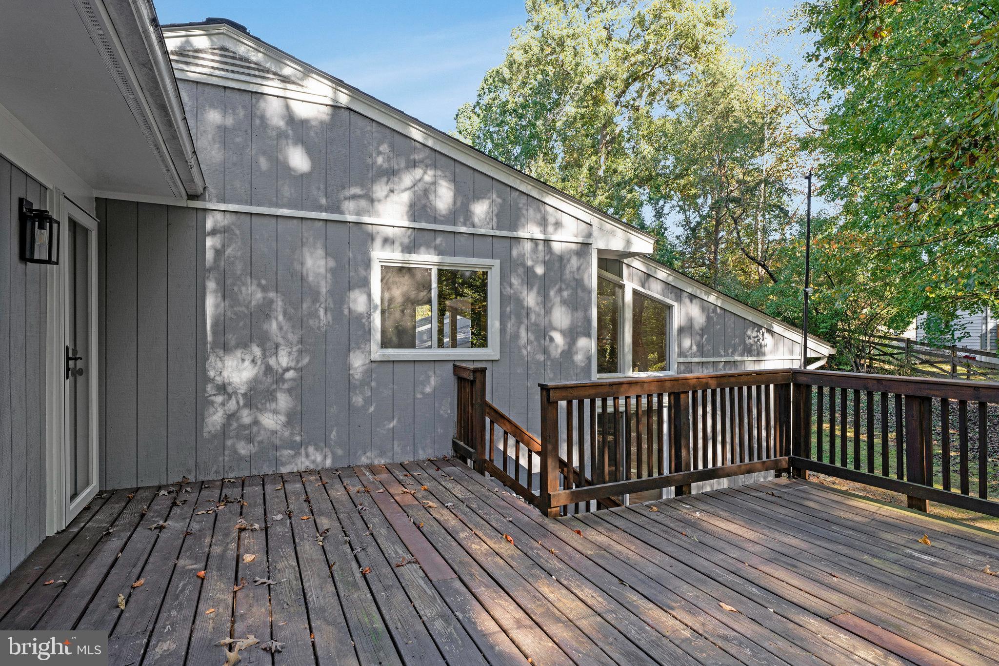 CAMELOT - Residential Lease