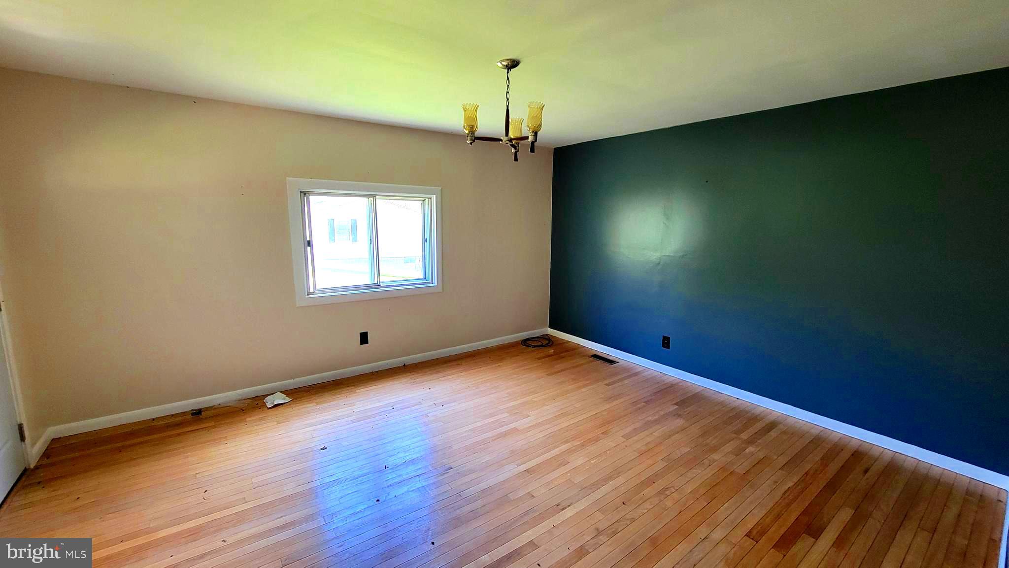 BOWMANS - Residential