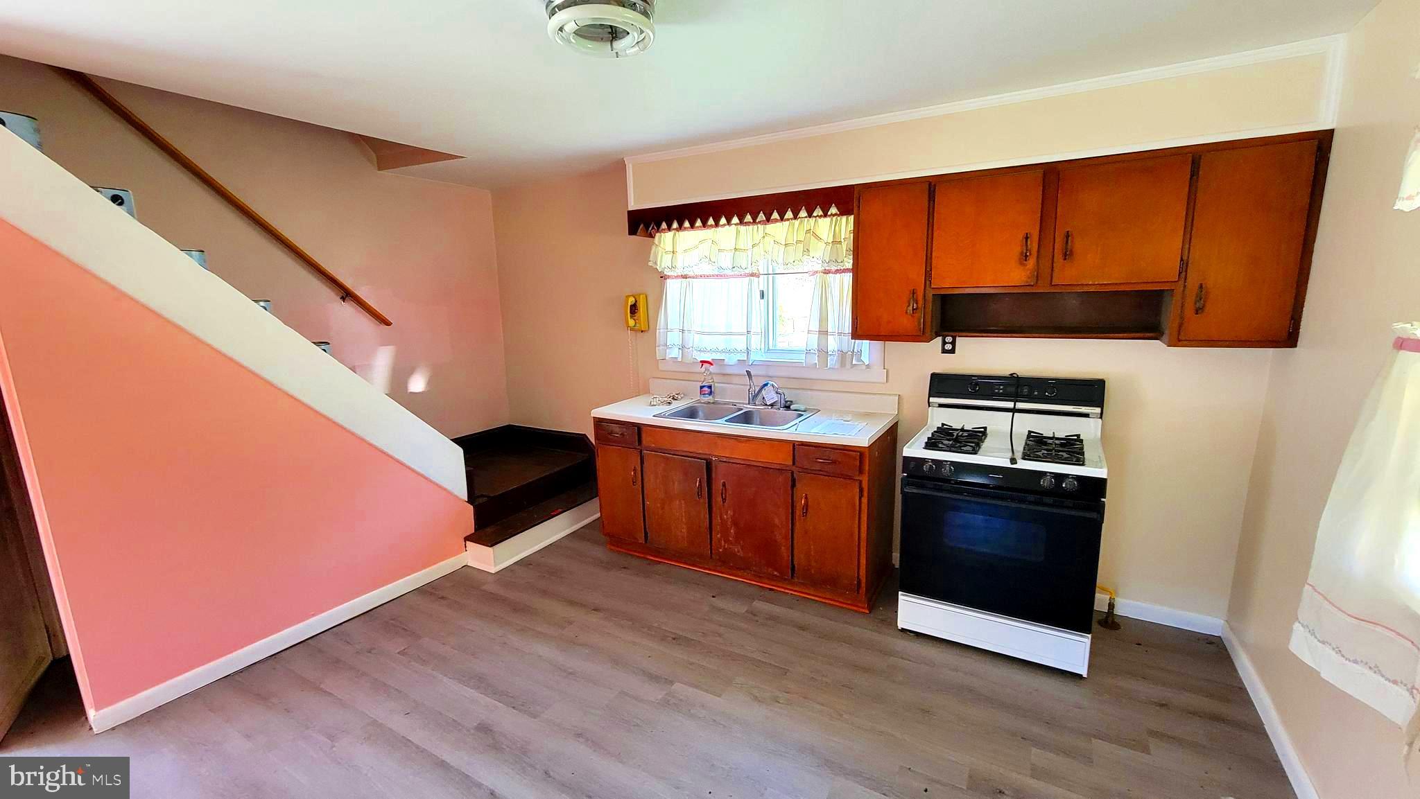 BOWMANS - Residential