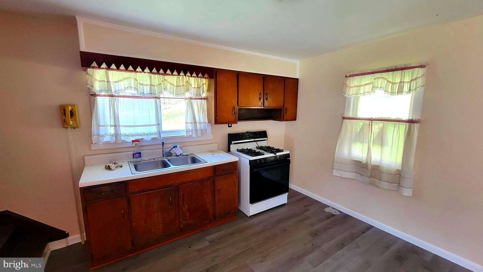 BOWMANS - Residential