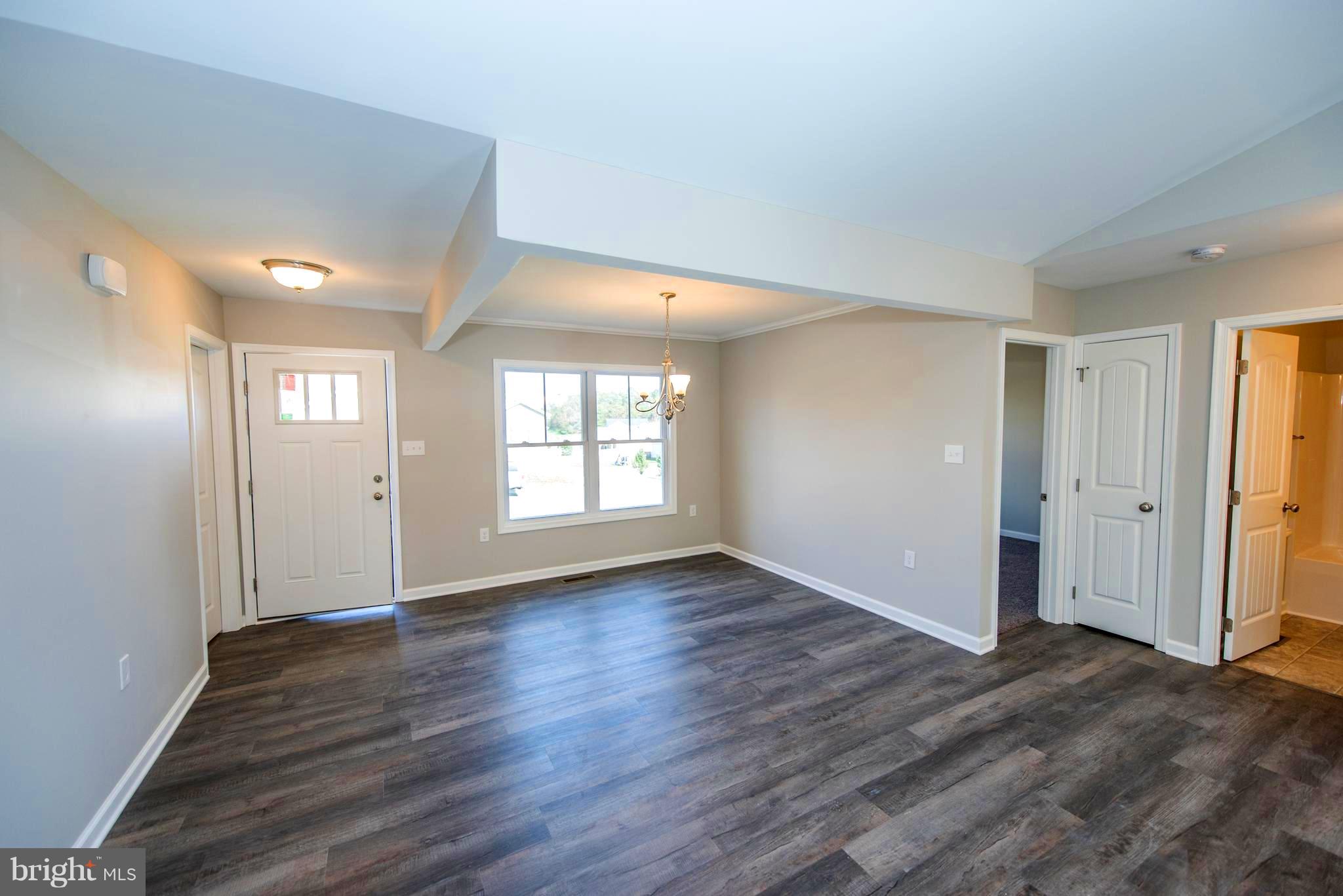 RED HILL - Residential