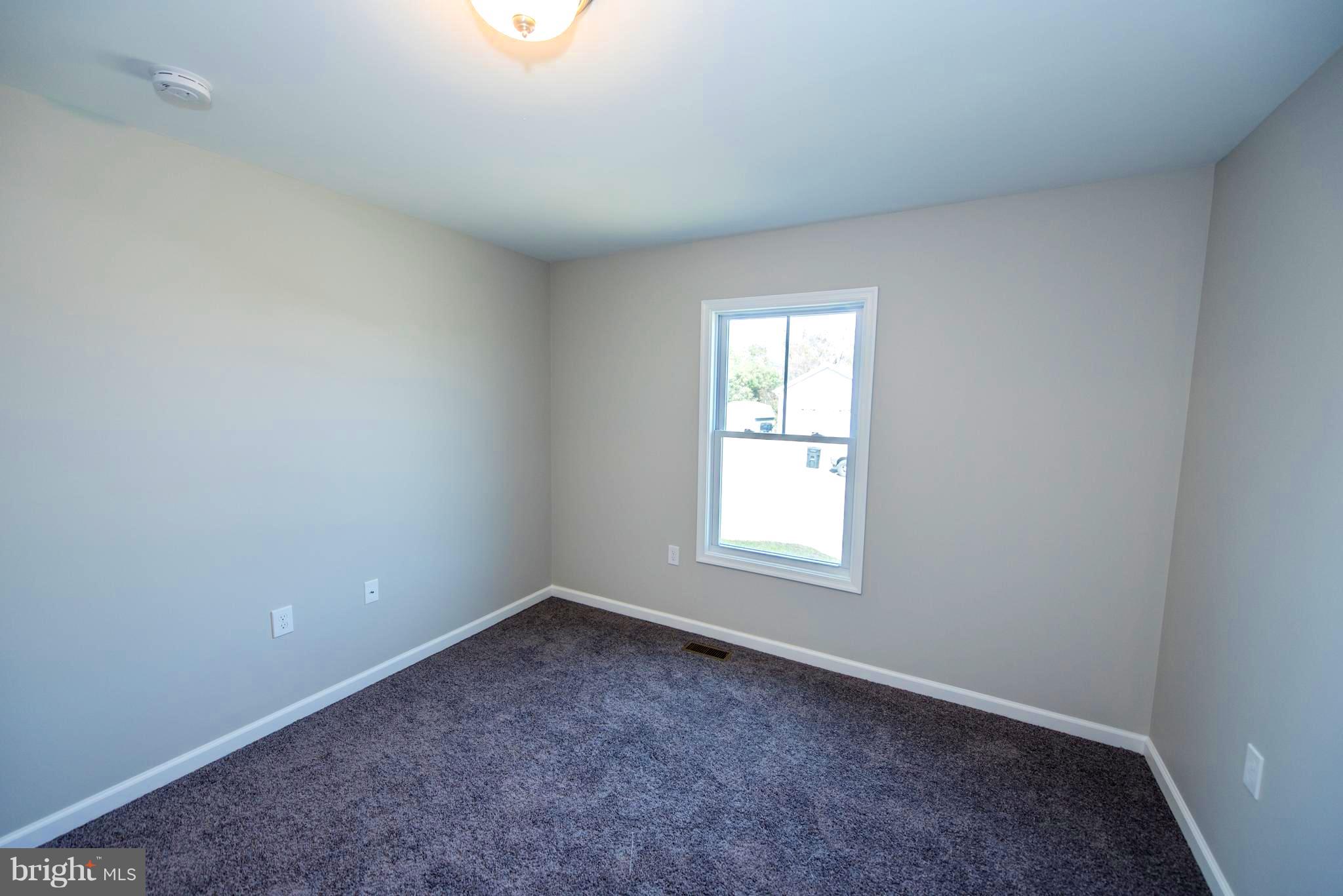 RED HILL - Residential