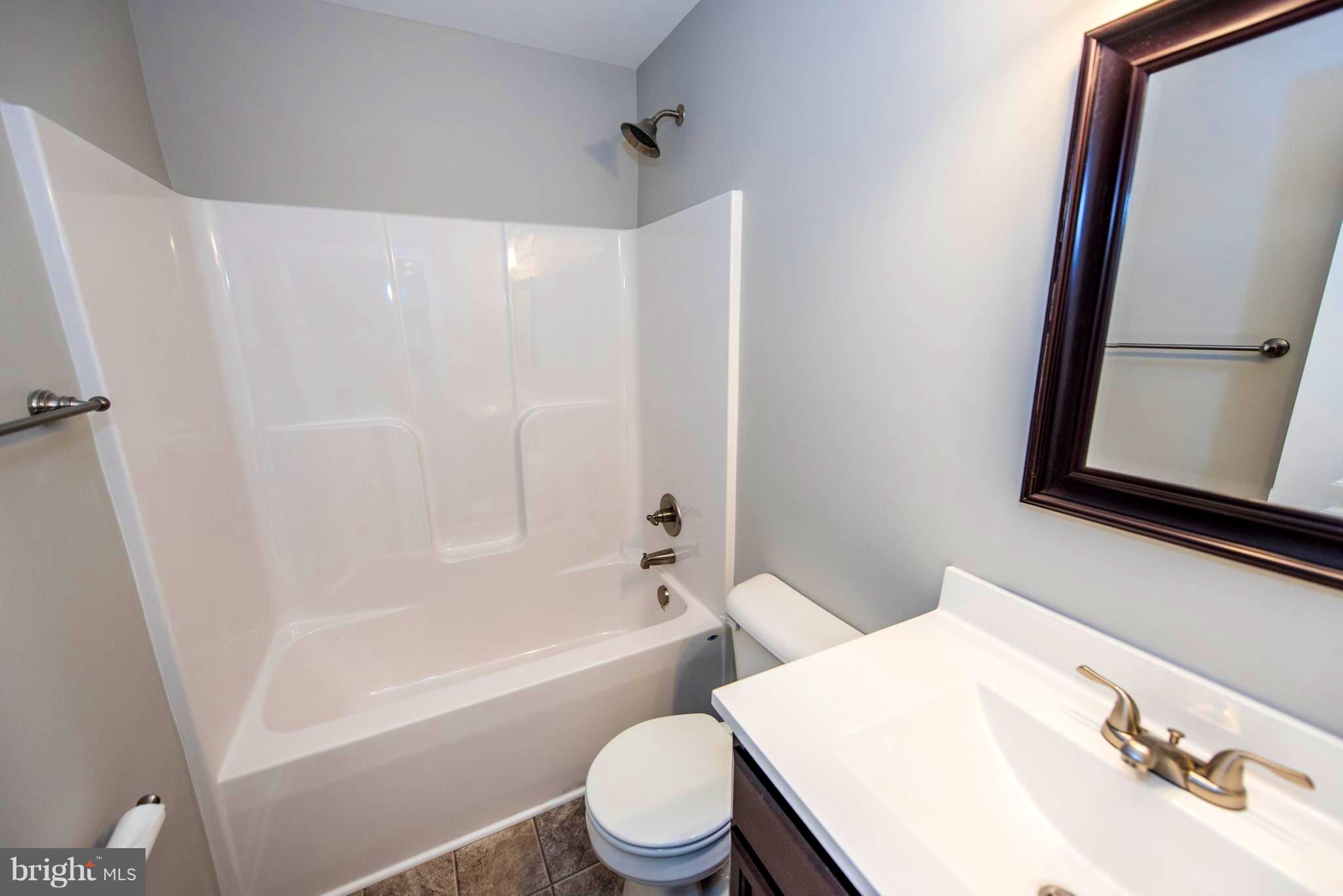 RED HILL - Residential