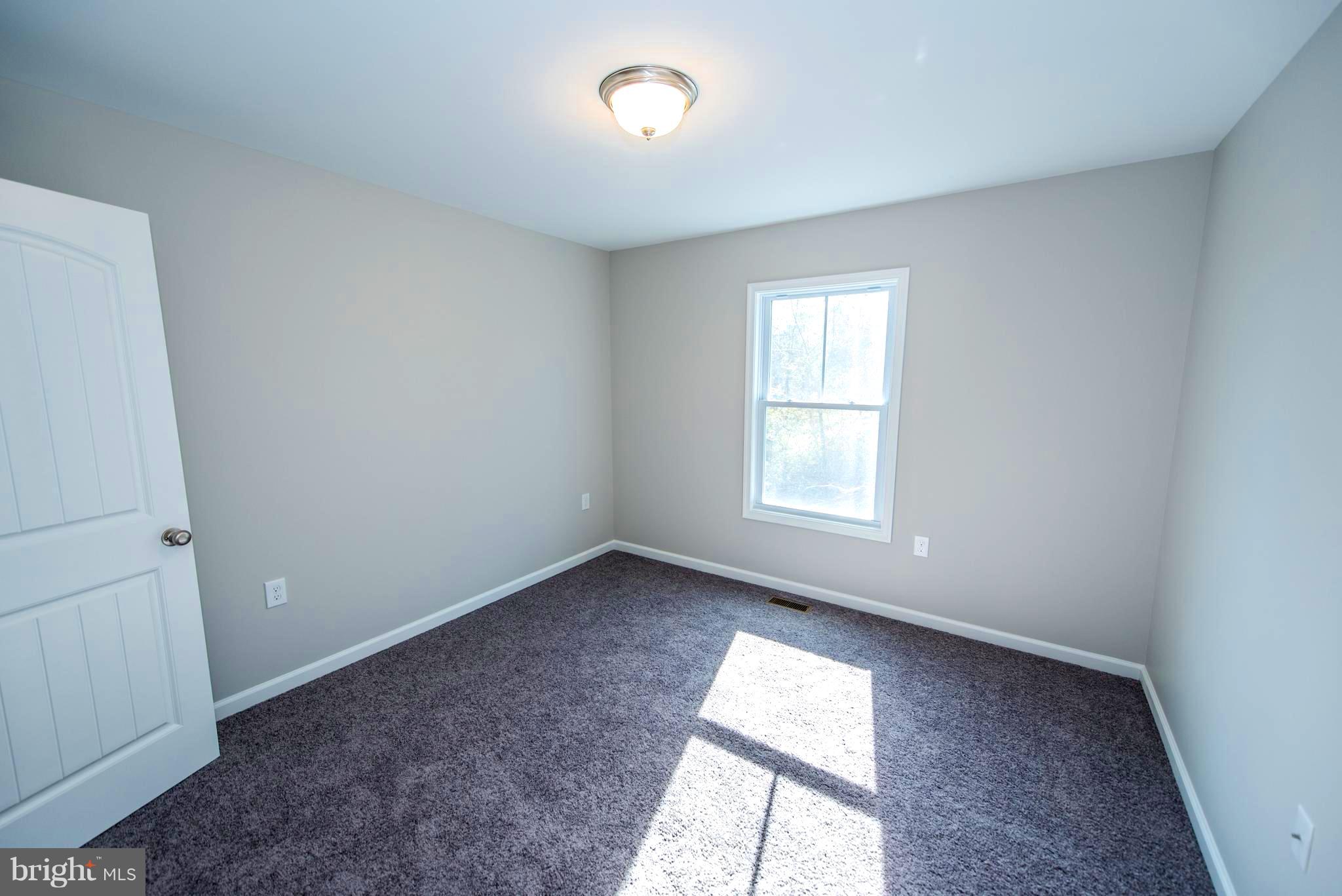 RED HILL - Residential