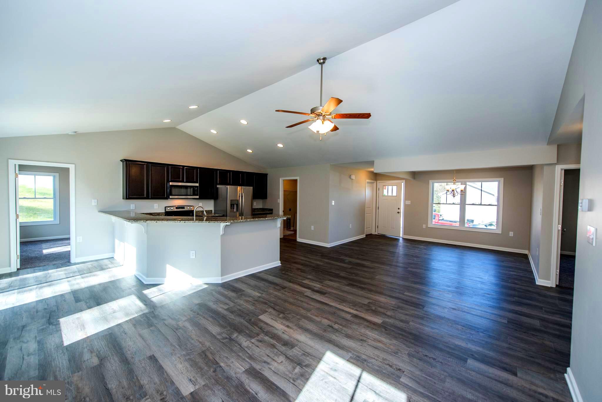 RED HILL - Residential