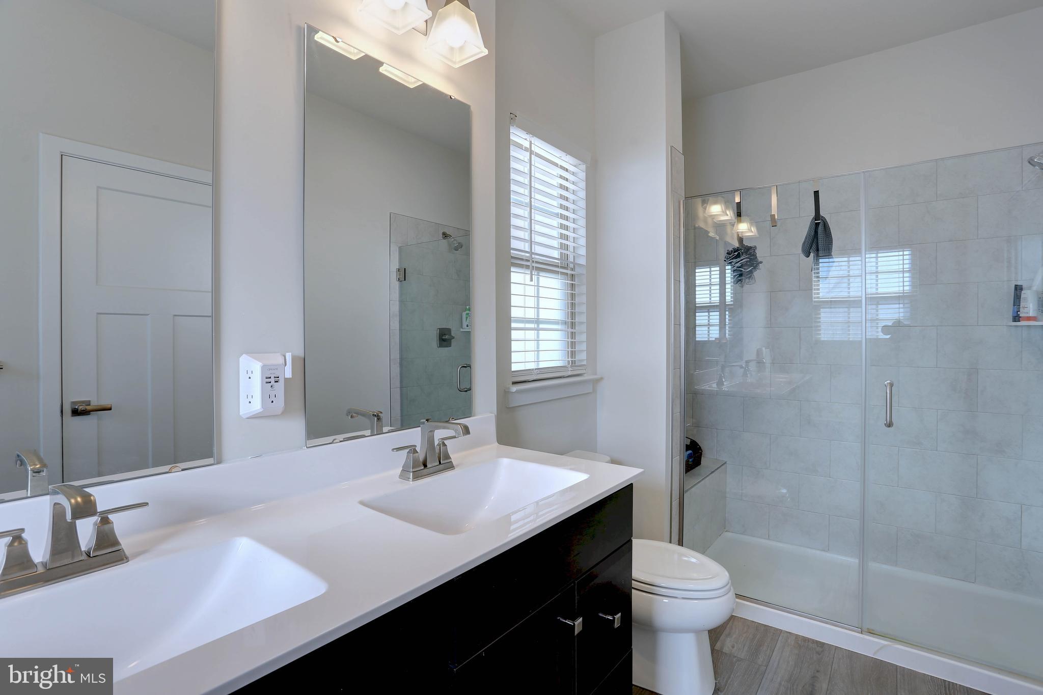 WESTSIDE - Residential