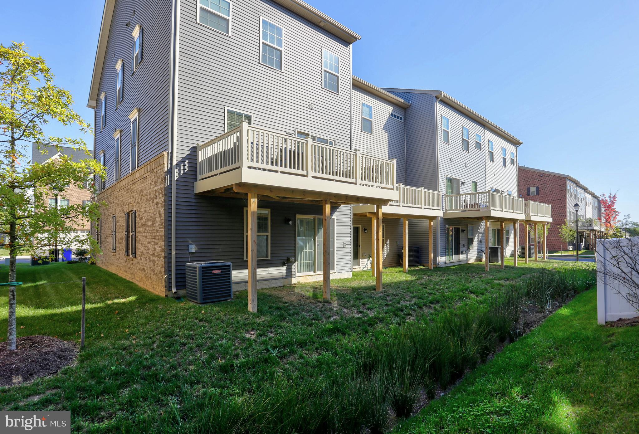 WESTSIDE - Residential