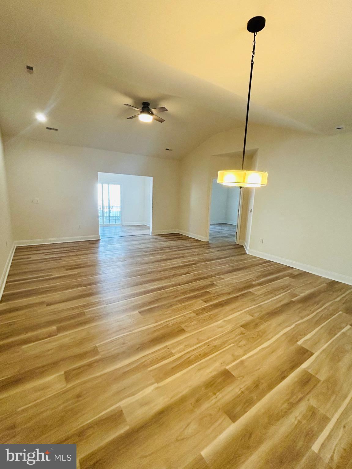 AUTUMN GLEN - Residential Lease