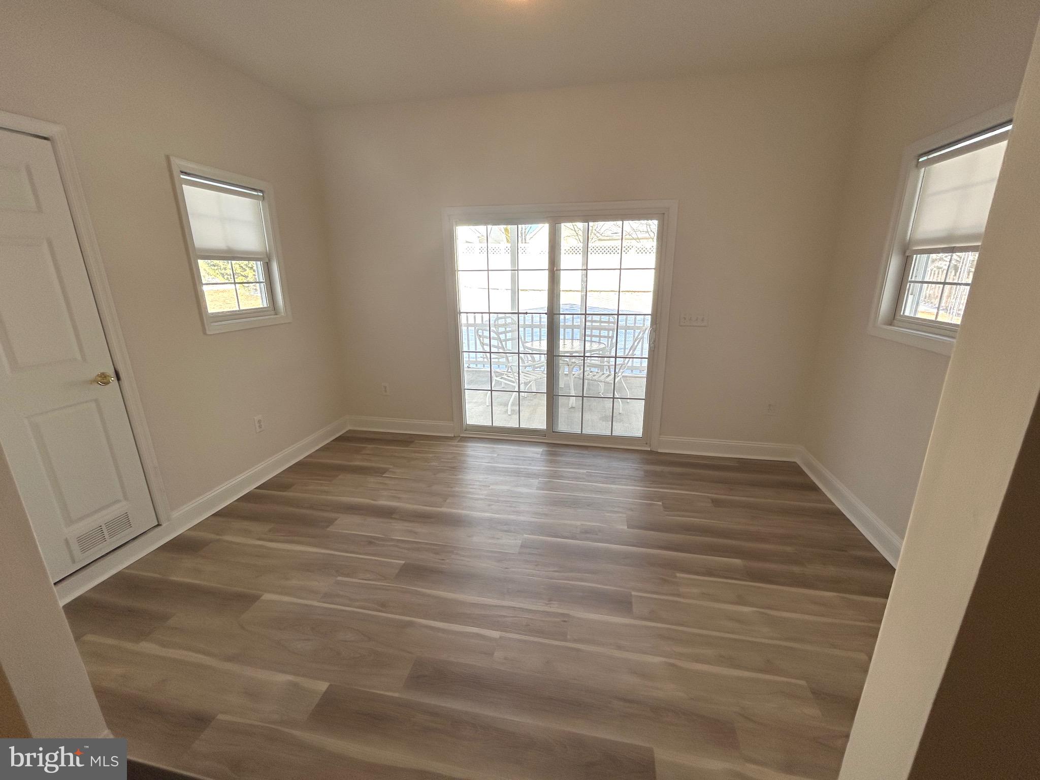 AUTUMN GLEN - Residential Lease
