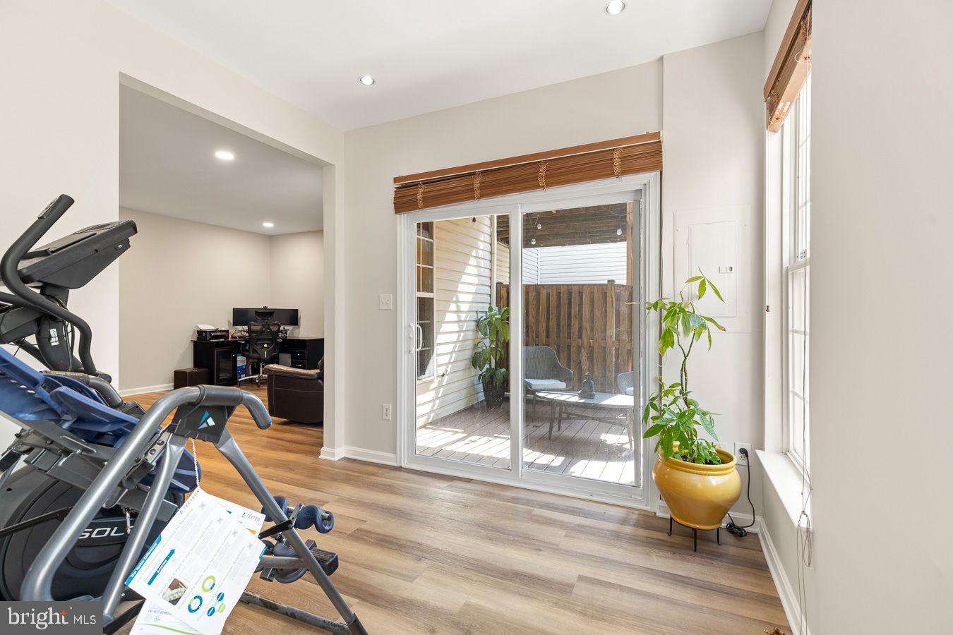 WOODLAND PARK - Residential