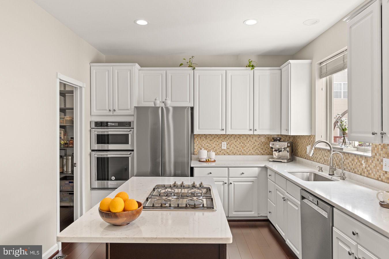 WOODLAND PARK - Residential
