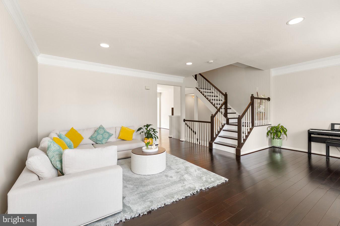 WOODLAND PARK - Residential