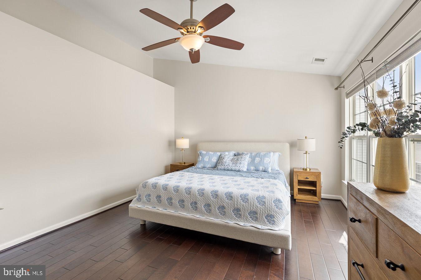 WOODLAND PARK - Residential