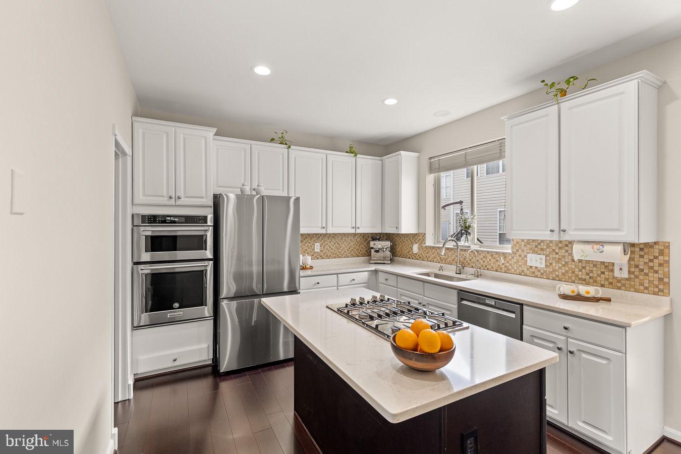 WOODLAND PARK - Residential